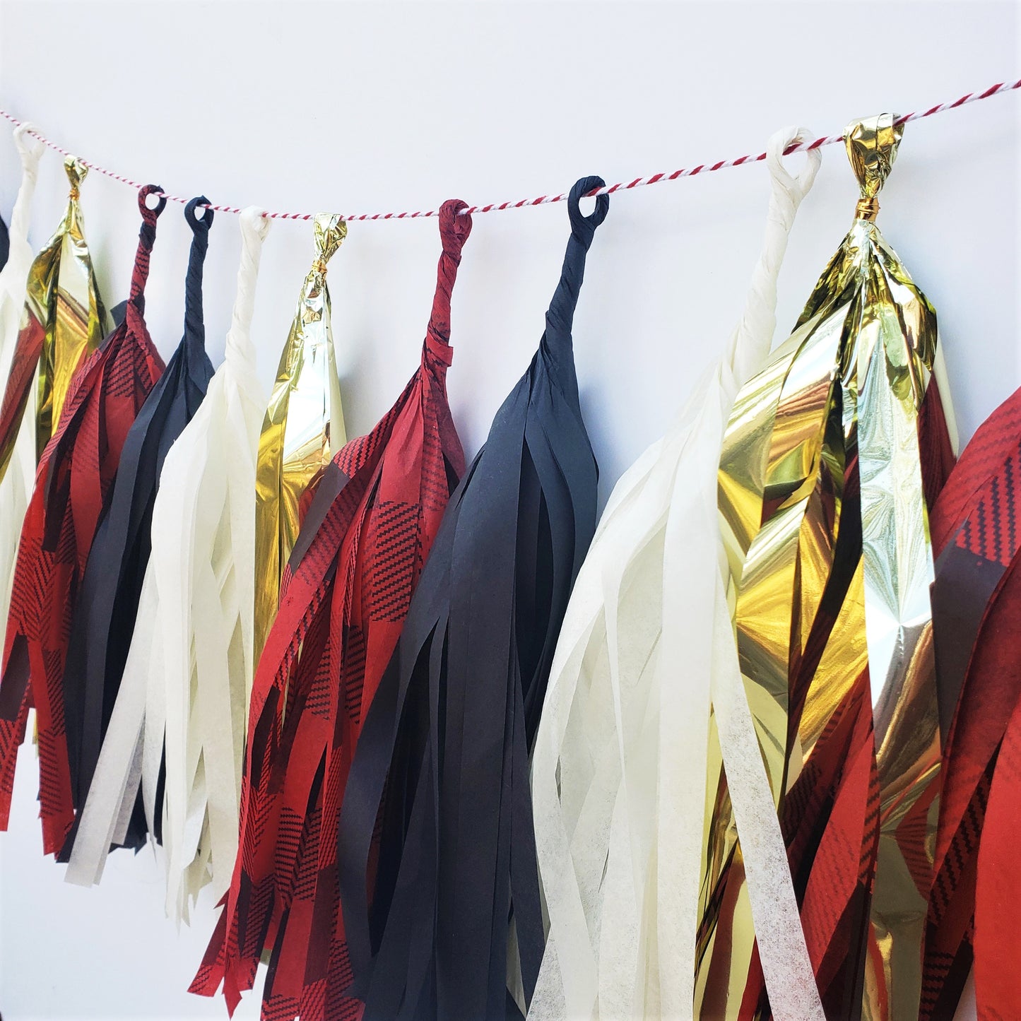 Buffalo Check Plaid Tassel Garland