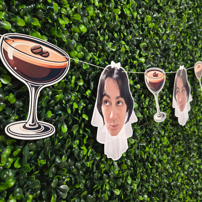 Bride Face Banner with Veil & Martinis: A Bride In a Tini Bit