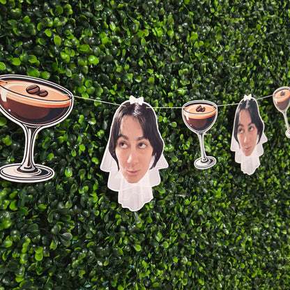 Bride Face Banner with Veil & Martinis: A Bride In a Tini Bit